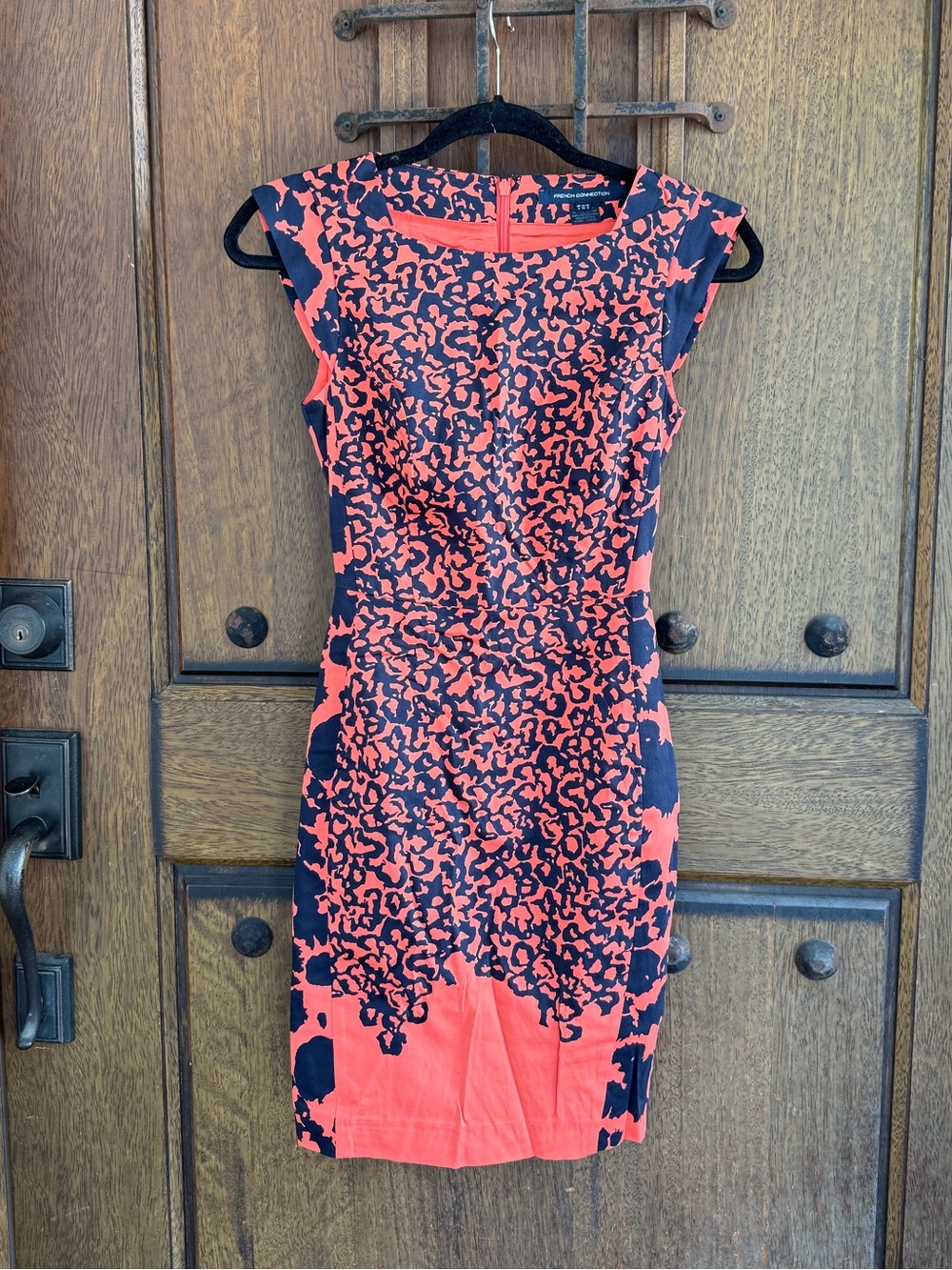 French Connection Coral and Black Printed Sheath Dress Size 0